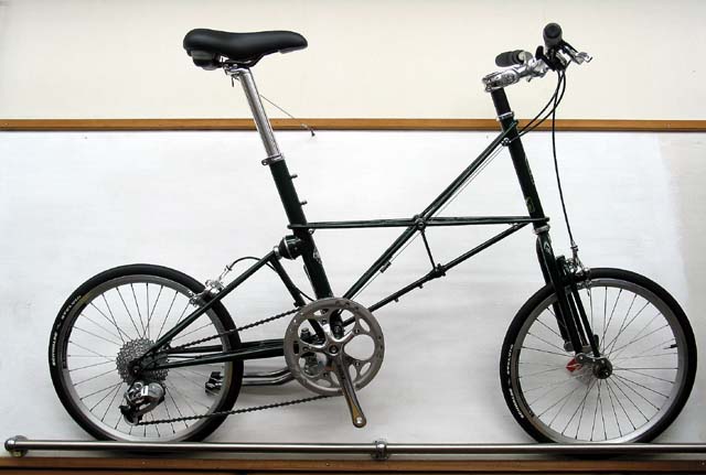 MOULTON TSR-9 CUTOM 車輪の交換でスムーズな走り